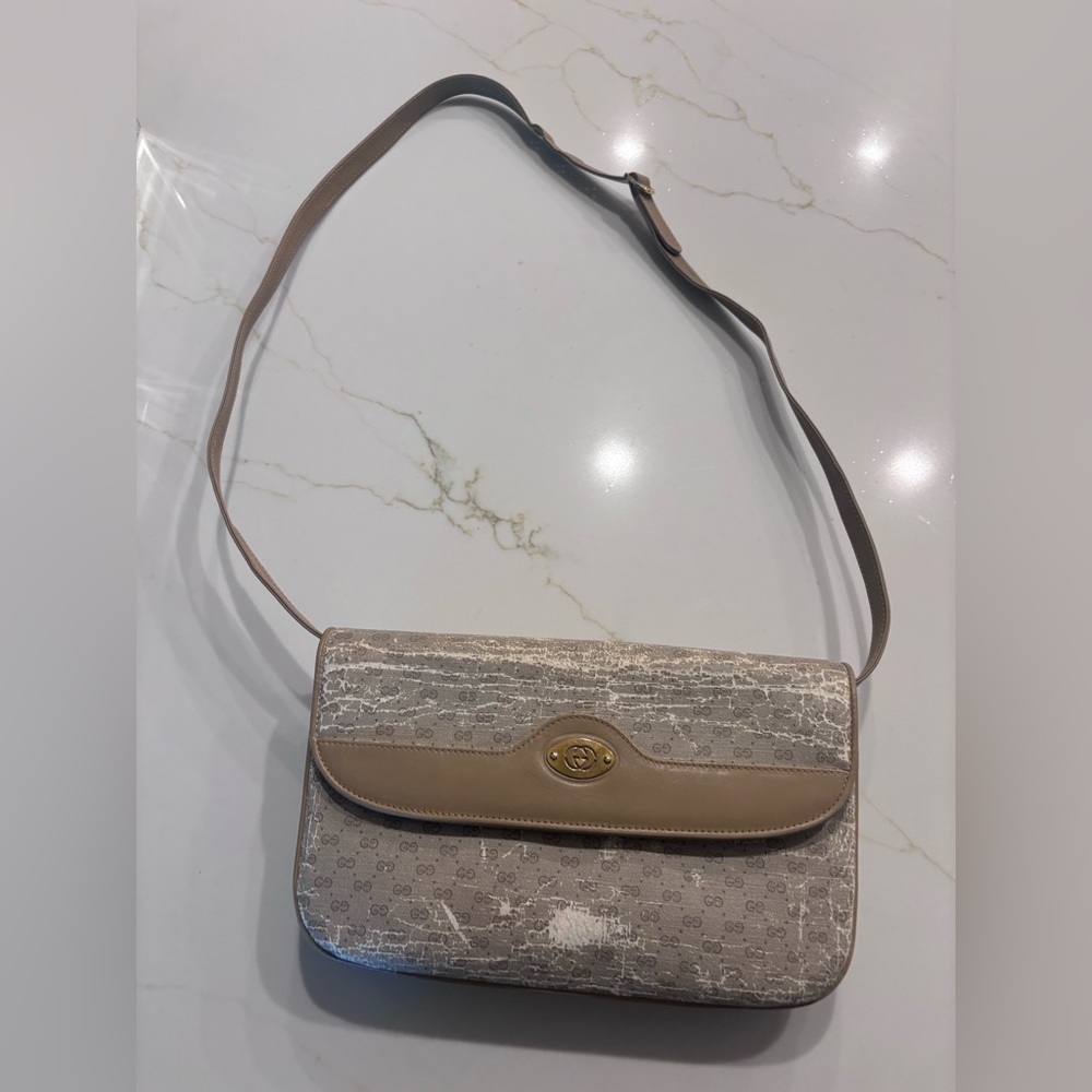 Gucci Beige micro Monogram Shoulder/crossbody/clutch Bag with Gold-Tone Hardware